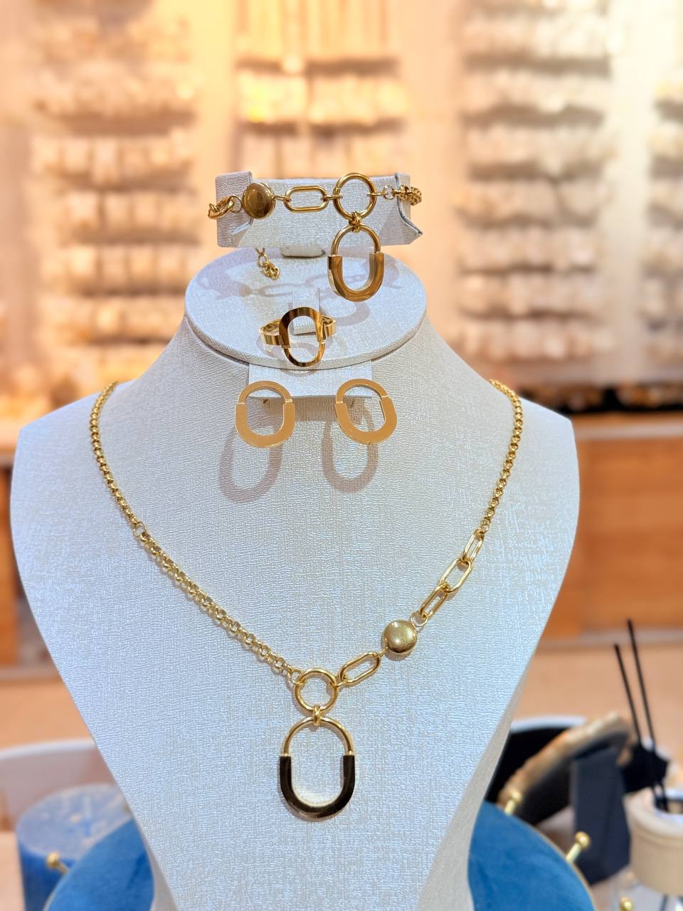 Parure Tiffany – 4 pièces en acier inoxydable (1er choix)